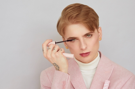 Paese Cheeky mascara cils allongés et courbés
