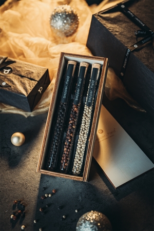 .pepper..field Ensemble de tubes à essai pour poivre de Kampot dans un coffret cadeau coffret cadeau dans une boîte