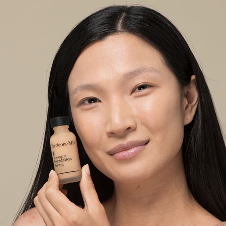Perricone MD No Makeup Foundation Serum lengvos tekstūros makiažo pagrindas natūraliai išvaizdai