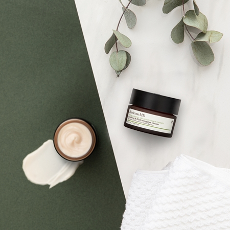 Perricone MD Hypoallergenic CBD Eye Cream creme de olhos apaziguador