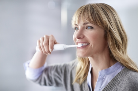 Philips Sonicare ProtectiveClean 5100 Whitening HX6859/34 Sonic Electric Toothbrush, 2 shafts