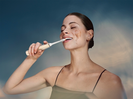 Philips Sonicare 9900 DiamondClean Prestige Prestige HX9992/11 Skaņas impulsu elektriskā zobu suka