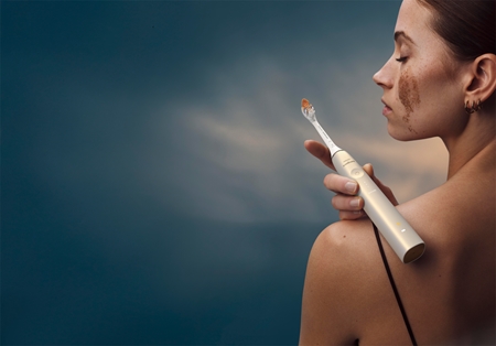 Philips Sonicare 9900 DiamondClean Prestige Prestige HX9992/11 Skaņas impulsu elektriskā zobu suka