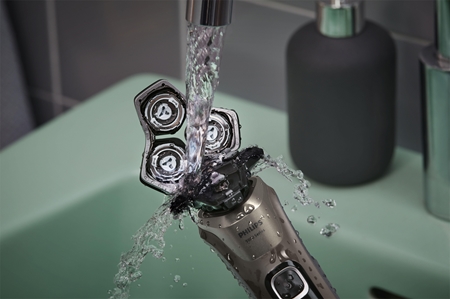 Philips Series 5000 Wet & Dry S5886/38 elektrický holicí strojek