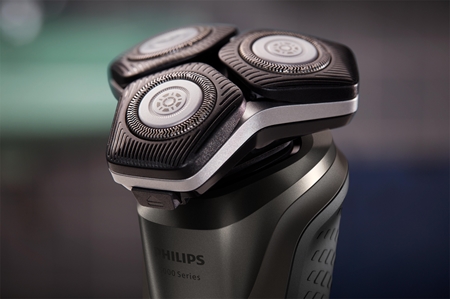 Philips Series 5000 Wet & Dry S5886/38 elektrický holicí strojek