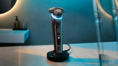 Philips Series 9000 Wet & Dry S9976/55 elektrický holicí strojek