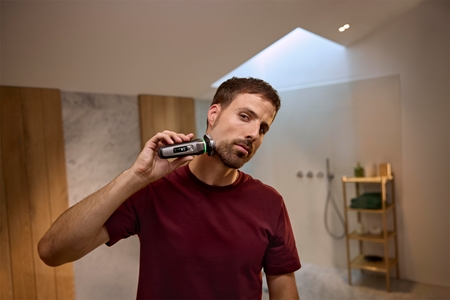 Philips Series i9000 Prestige XP9202/10 elektrický holicí strojek pro muže
