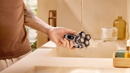 Philips Series 7000 HS7980/15 Electric Shaver for the head