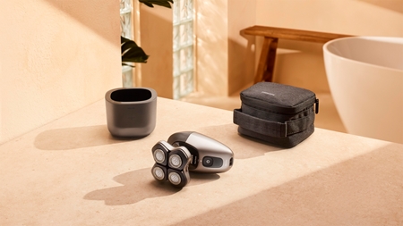 Philips Series 7000 HS7980/15 Electric Shaver for the head