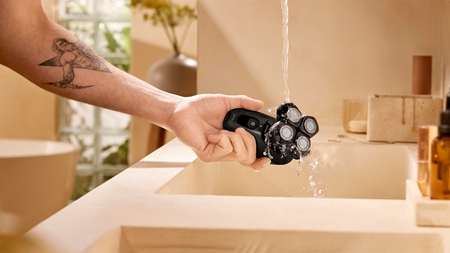 Philips Series 5000 HS5980/15 Electric Shaver for the head