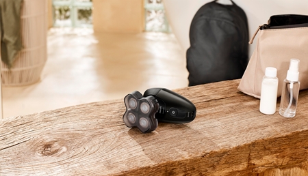Philips Series 5000 HS5980/15 Electric Shaver for the head