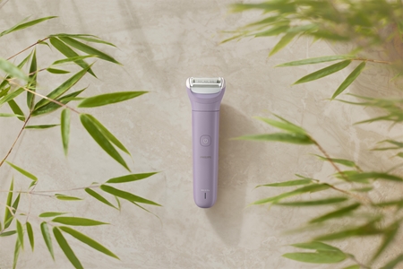 Philips Series 6000 Wet & Dry BRL114/00 Electric Shaver for women