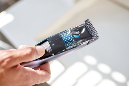 Philips Beardtrimmer Series 7000 BT7210/15 Barttrimmer mit Absauger