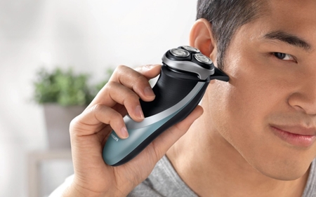 Philips Shaver Series 5000 PT866/17 Rasierer