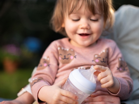 Philips Avent Natural Response SCY966/02 cumlík na fľašu