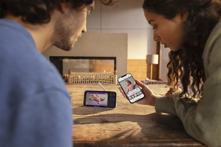 Philips Avent Premium Connected SCD971/26 chytrá video chůvička