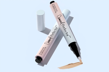 Physicians Formula Mineral Wear® Diamond Perfector correcteur illuminateur en crayon