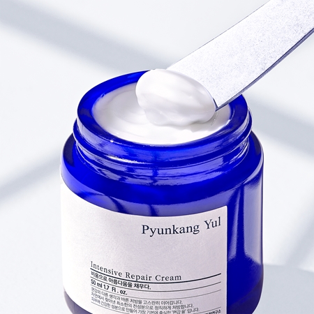 Pyunkang Yul Essential Intensive Repair Cream regenerujący krem nawilżający dla wzmocnienia bariery ochronnej skóry