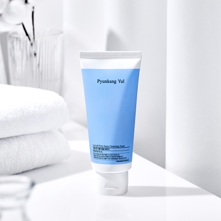 Pyunkang Yul Deep Cleansing Low pH mousse nettoyante en profondeur pour peaux sensibles et sèches