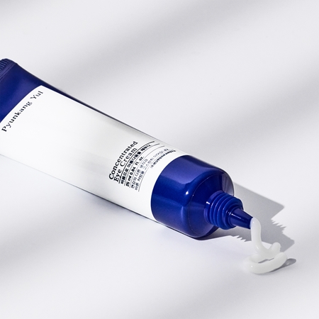 Pyunkang Yul Concentrated Eye Cream rozjaśniający krem przeciwzmarszczkowy do okolic oczu