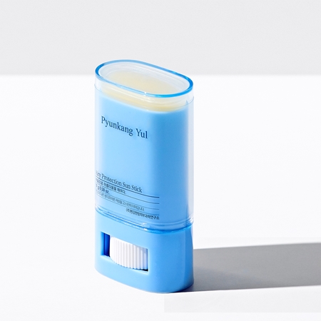 Pyunkang Yul Airy Protection Sun Stick Stick Sunscreen with moisturising effect