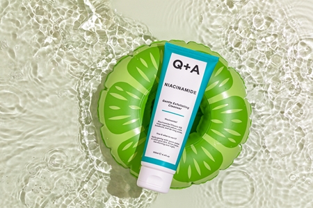Q+A Niacinamide kuoriva puhdistusgeeli