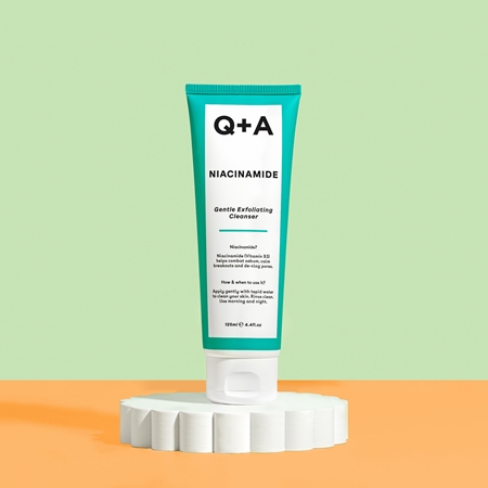Q+A Niacinamide kuoriva puhdistusgeeli
