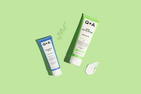 Q+A Salicylic Acid exfoliating cleansing gel for everyday use