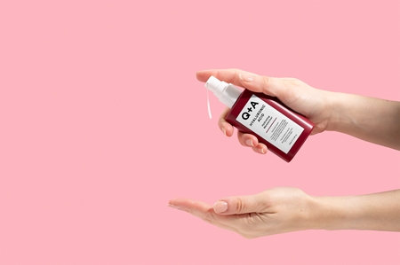 Q+A Hyaluronic Acid Light Moisturizing Cream for the face