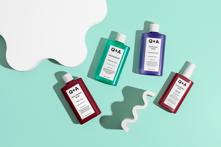 Q+A Hyaluronic Acid Light Moisturizing Cream for the face