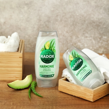 Radox Mineral Therapy sprchový gel