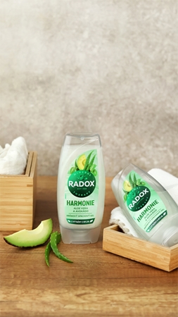 Radox Mineral Therapy sprchový gel