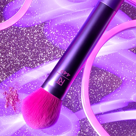 Real Techniques Afterglow blush brush