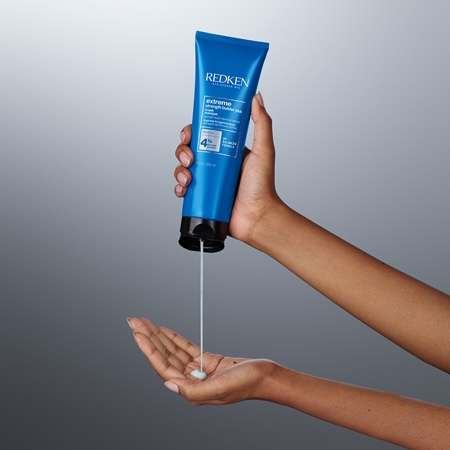 Redken Extreme regeneráló és helyreállító maszk a károsult hajra