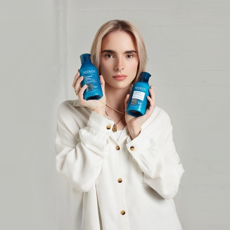 Redken Extreme σετ δώρου για εξομάλυνση και αποκατάσταση κατεστραμένων μαλλιών