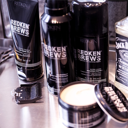 Redken Brews екстра силен гел за здрави прически с блясък