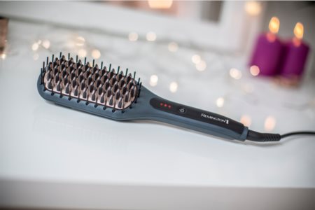 Remington Straight Brush CB7400 ironing hair brush for hair