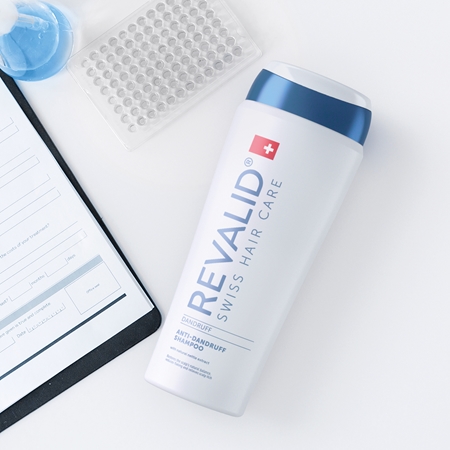 Revalid Anti-Dandruff Shampoo zklidňující šampon pro citlivou vlasovou pokožku