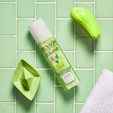 Revlon Professional Equave Kids hypoallergener spülfreier Conditioner für die leichte Kämmbarkeit des Haares