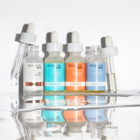 Revolution Skincare Brighten Blend spindesio suteikiantis aliejus odos atspalviui išlyginti