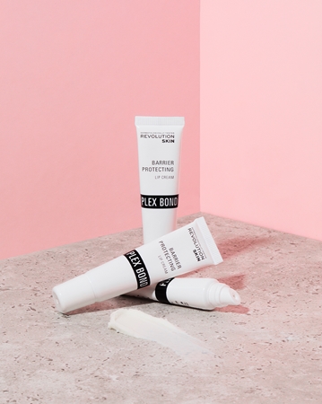 Revolution Skincare Plex Bond Barrier Protect repair lip balm
