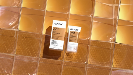Revox B77 JUST Daily Sun Shield ochranný krém pro mastnou a smíšenou pleť SPF 50+