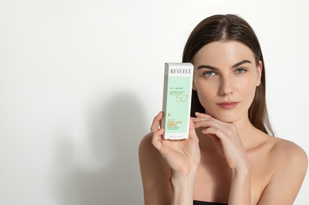 Revuele Aloe Daily Sun Fluid SPF 50+ Lightweight Protective Fluid SPF 50+