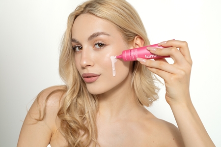 Revuele Luminize Säravedelik SPF 20