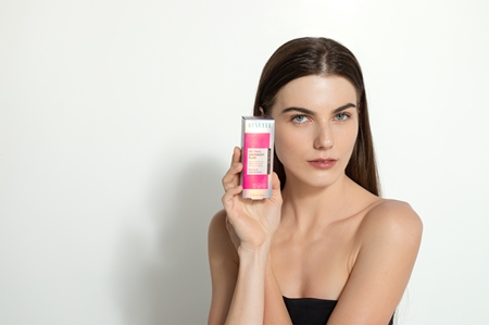 Revuele Retinal Overnight Fluid fluide visage rajeunissant pour une peau lumineuse et lisse