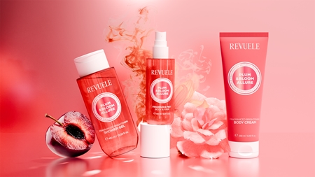 Revuele Plum & Bloom Allure Fragrance Mist scented mist for body and hair