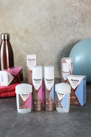 Rexona Maximum Protection Confidence antiperspirant ve spreji proti nadměrnému pocení