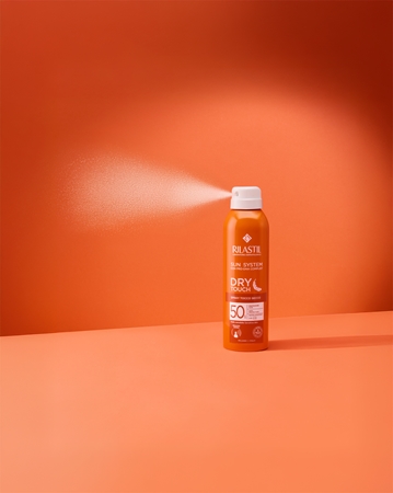 Rilastil Sun System Dry Touch Protective Sunscreen Spray SPF 50