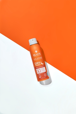 Rilastil Sun System Dry Touch Protective Sunscreen Spray SPF 50