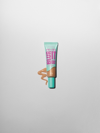 Rimmel Kind & Free Blur It Out лек хидратиращ фон дьо тен